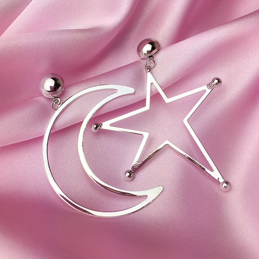 Elara Earrings