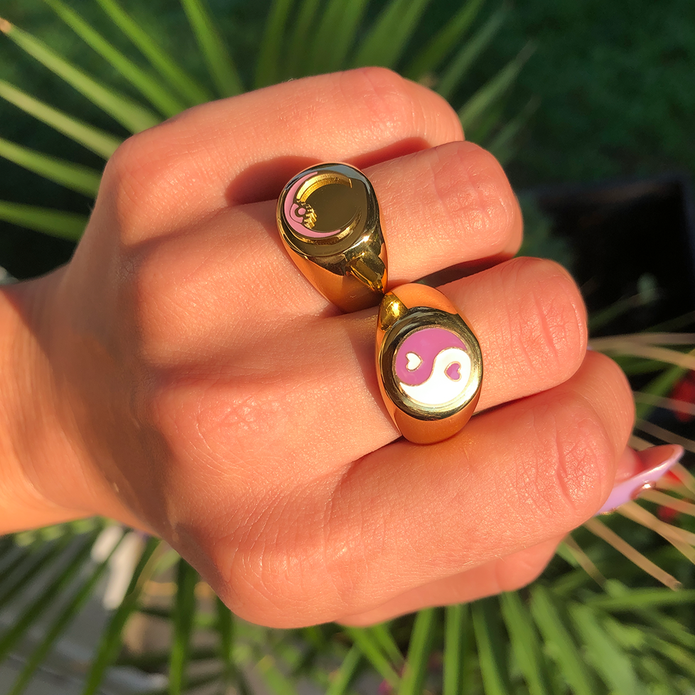Luna Signet Ring