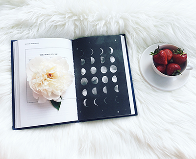 Lunaception: the benefits of aligning your cycles with the Moon 🌛🌝🌜