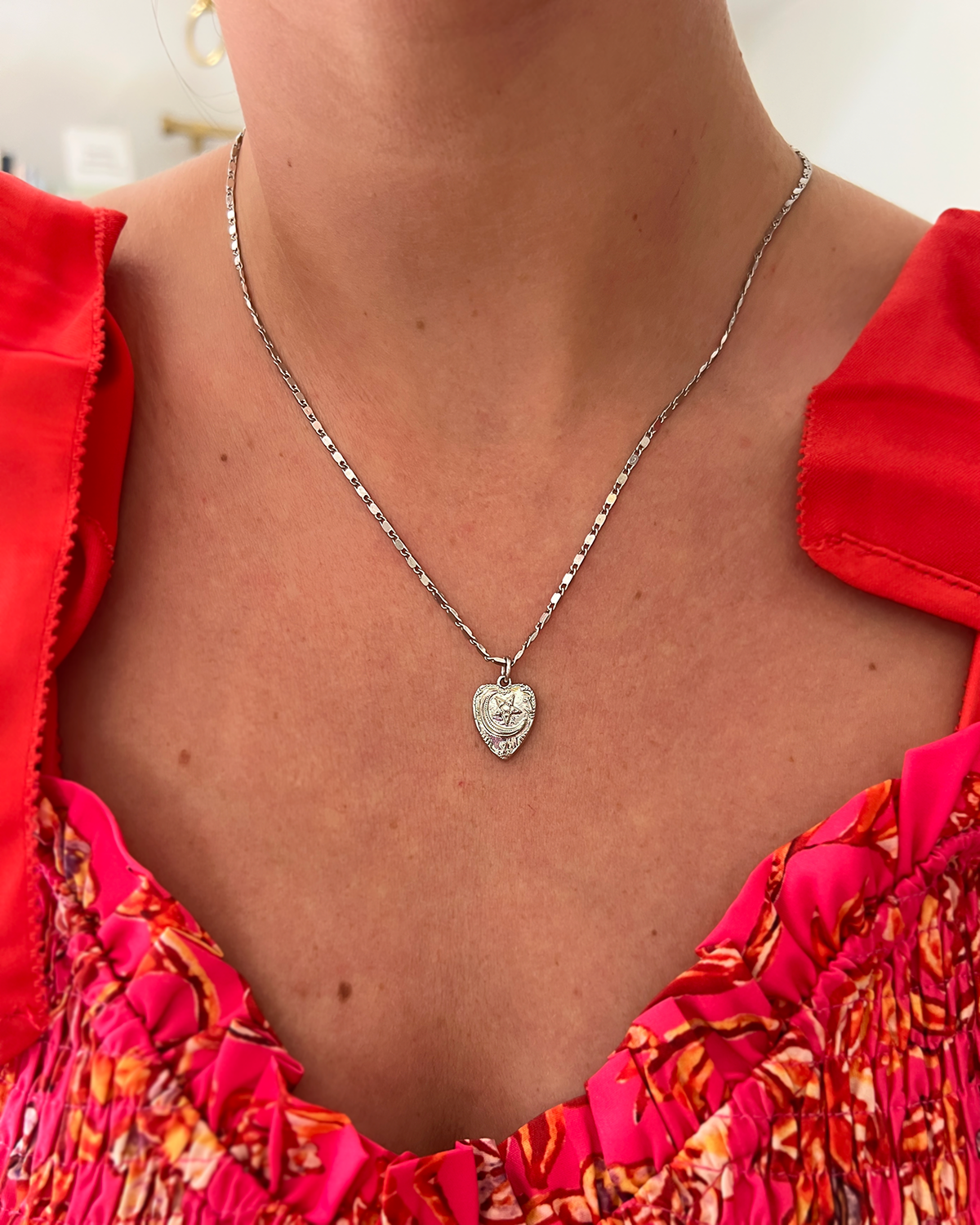 Dainty Diana Necklace